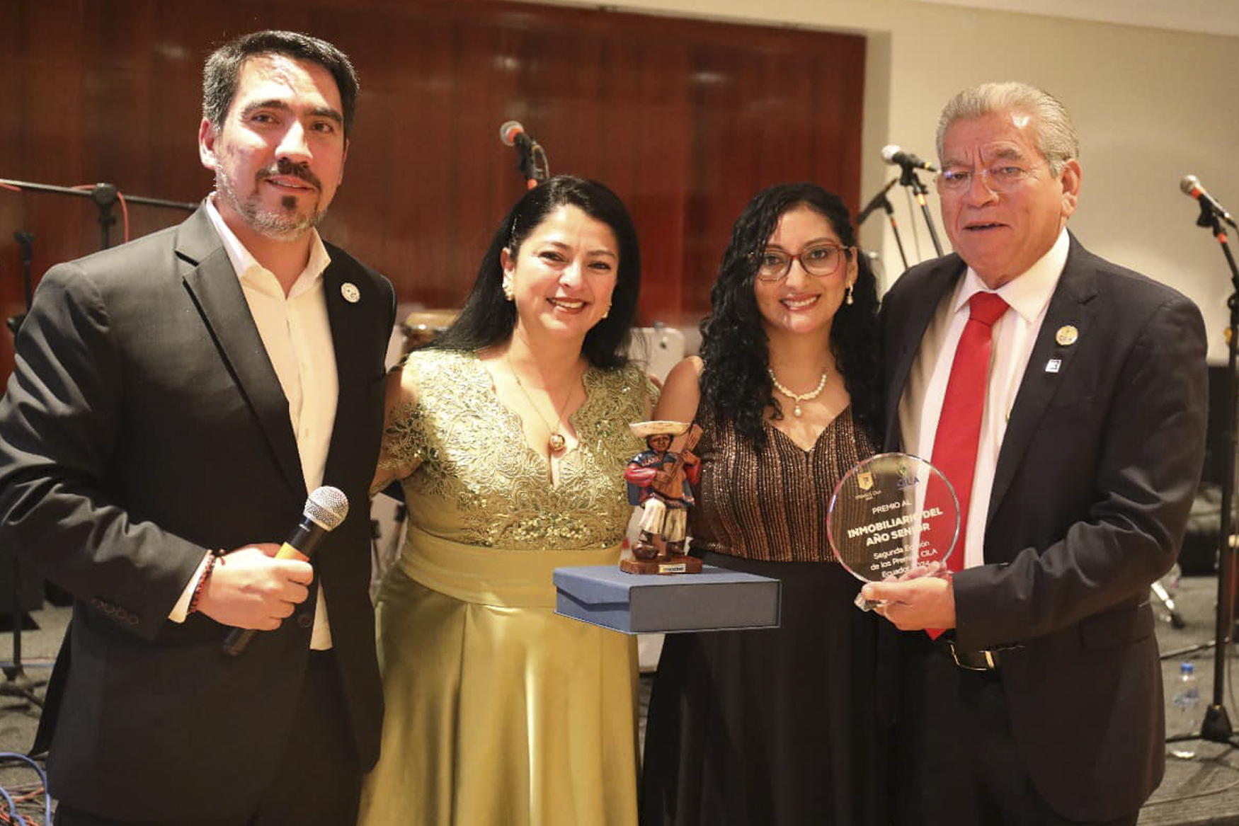 PREMIOS CILA ECUADOR